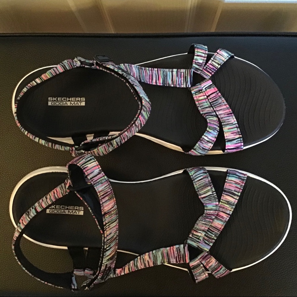 Skechers Goga Mat Sandals